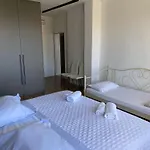 Lucy Apartament Makarska