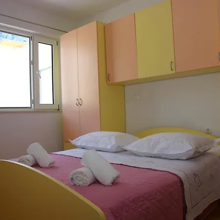 Apartment Lucy