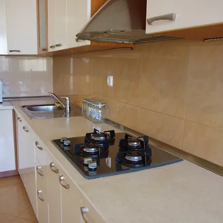 Apartment Lucy Makarska