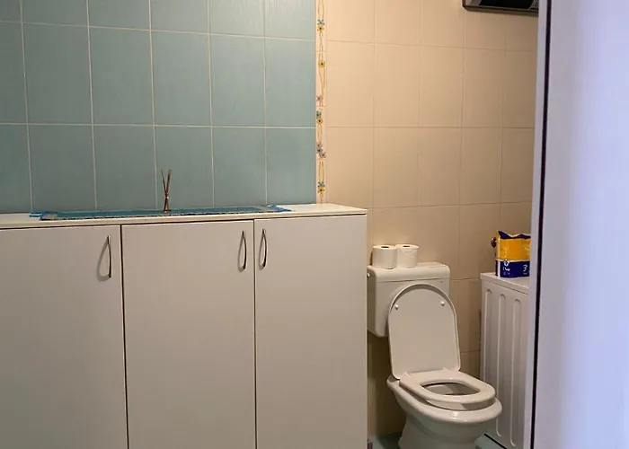 Lucy Apartment *