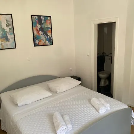Lucy Apartament *